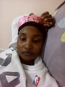 StacyGee24 online show from September 28, 10:37 pm