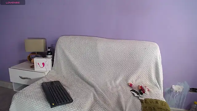 sophia ny online show from March 20, 1:27 pm