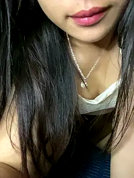 T tina92 online show from December 5, 6:02 am