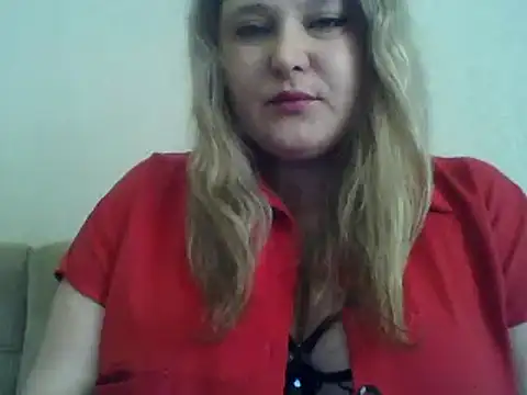 ParisMimi online show from March 12, 9:23 am