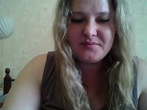 ParisMimi online show from May 26, 8:57 am