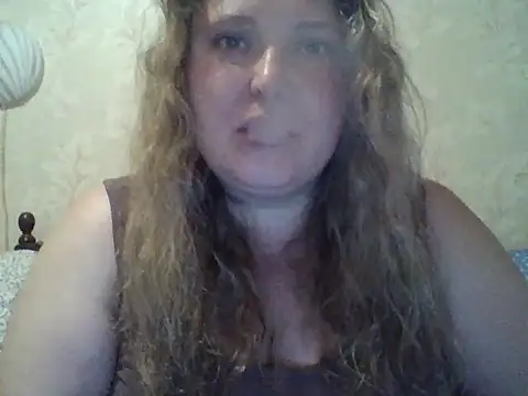 ParisMimi online show from May 18, 8:42 am
