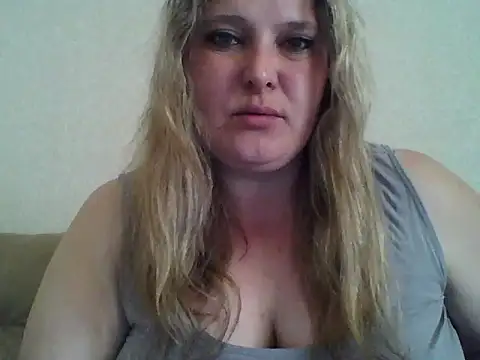 ParisMimi online show from June 2, 8:59 am
