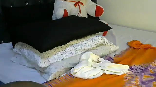 judy the booty online show from April 2, 9:56 pm