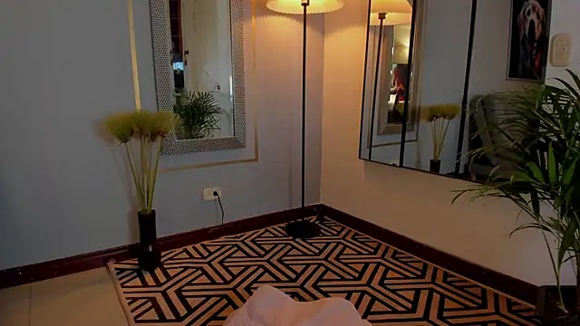 martinaaricci online show from September 22, 7:45 pm