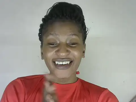 Pretty-emmie online show from September 29, 10:15 pm