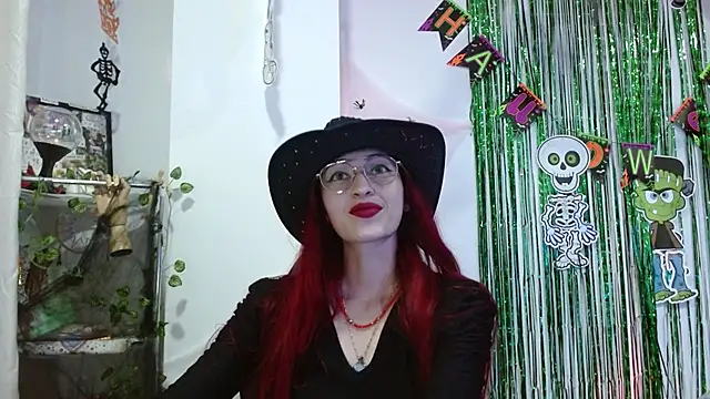 Vermelha Gremory  online show from October 27, 10:15 pm