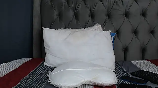 LOYAL SASHA online show from December 14, 12:11 pm