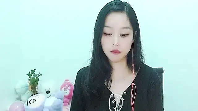 Snapshot of Daisy-_baby-cute chatting on September 11, 12:00 am Daisy- baby-cute online show from September 11, 12:00 am