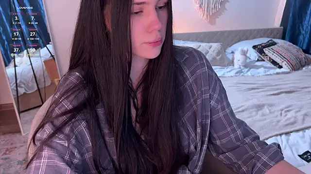 Snapshot of jennetdoll chatting on October 5, 2:44 pm jennetdoll online show from October 5, 2:44 pm