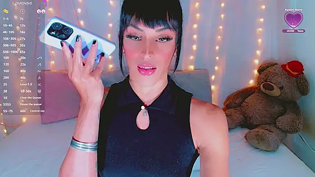 Amatistablue online show from November 8, 9:53 pm