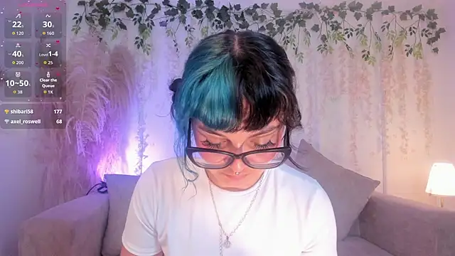 Sweet Namii online show from December 3, 10:45 pm