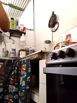 Snapshot of Andreita_95 chatting on September 29, 4:56 pm Andreita 95 online show from September 29, 4:56 pm