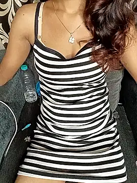 Snapshot of REVA_DARLING chatting on September 25, 2:38 pm REVA DARLING online show from September 25, 2:38 pm