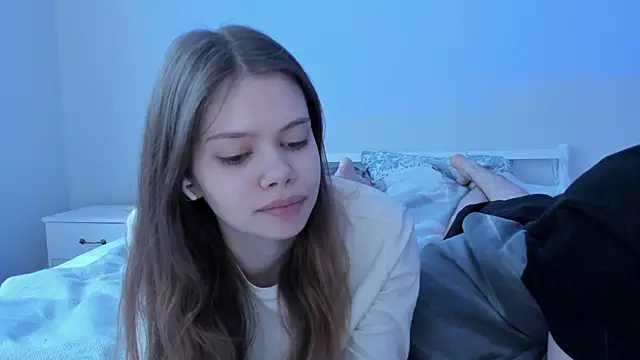 chansetolove online show from April 25, 2:03 pm