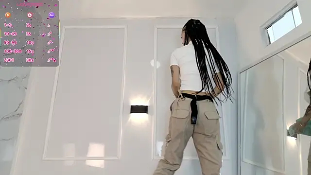 zorravioletta1 online show from March 24, 11:48 am