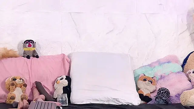 Snapshot of zorravioletta1 chatting on October 4, 7:40 pm zorravioletta1 online show from October 4, 7:40 pm