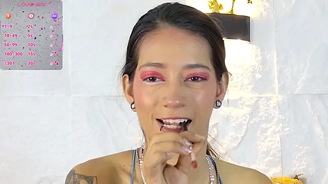 Snapshot of zorravioletta1 chatting on September 23, 12:03 pm zorravioletta1 online show from September 23, 12:03 pm