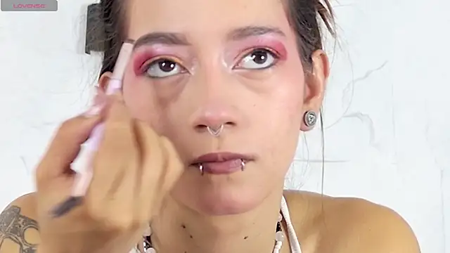 Snapshot of zorravioletta1 chatting on October 30, 12:50 pm zorravioletta1 online show from October 30, 12:50 pm