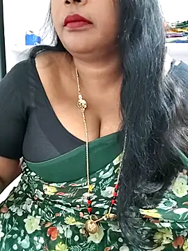 Snapshot of Swapna_143 chatting on September 26, 3:37 am Swapna 143 online show from September 26, 3:37 am