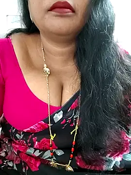 Snapshot of Swapna_143 chatting on September 21, 2:43 am Swapna 143 online show from September 21, 2:43 am