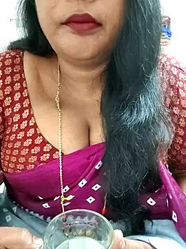Snapshot of Swapna_143 chatting on September 12, 3:07 am Swapna 143 online show from September 12, 3:07 am