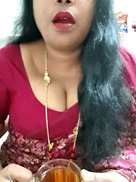 Snapshot of Swapna_143 chatting on October 23, 3:01 am Swapna 143 online show from October 23, 3:01 am