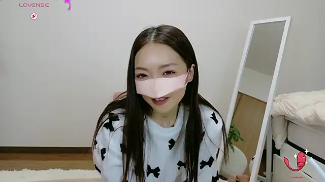 momochan88 online show from December 4, 9:33 am