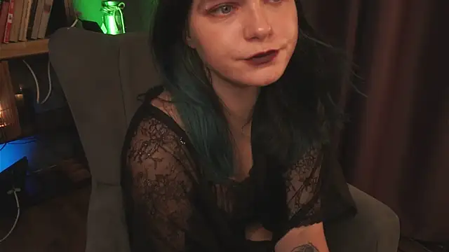PussySaurus  online show from October 13, 12:57 am