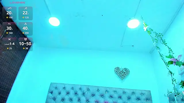 Hannah Miller   online show from September 24, 5:12 pm