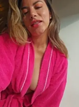 Snapshot of Karen_San_Miguel chatting on October 13, 9:28 pm Karen San Miguel online show from October 13, 9:28 pm