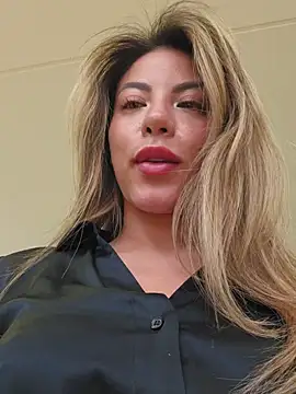 Snapshot of Karen_San_Miguel chatting on September 26, 8:17 pm Karen San Miguel online show from September 26, 8:17 pm