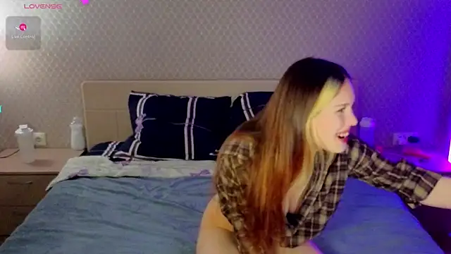 excited-kristi online show from February 16, 1:11 pm