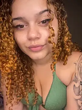 Lolacavalona online show from September 27, 5:36 am