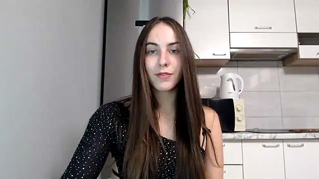 Snapshot of SierraSky_ chatting on October 9, 5:17 pm SierraSky online show from October 9, 5:17 pm