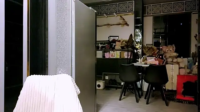 Snapshot of Martha_99 chatting on October 20, 1:58 pm Martha 99 online show from October 20, 1:58 pm