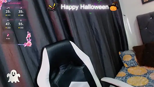 Snapshot of AdharaaMoon chatting on October 29, 7:27 pm AdharaaMoon online show from October 29, 7:27 pm