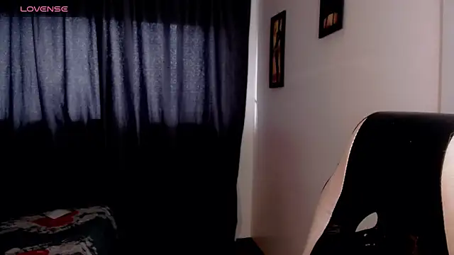 Snapshot of AdharaaMoon chatting on September 22, 7:12 pm AdharaaMoon online show from September 22, 7:12 pm