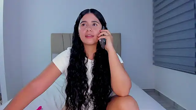 Natasha-28 online show from December 17, 2:27 am