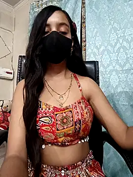 Snapshot of Parinaaz18 chatting on October 29, 12:48 am Parinaaz18 online show from October 29, 12:48 am