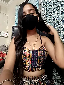 Snapshot of Parinaaz18 chatting on October 8, 1:54 am Parinaaz18 online show from October 8, 1:54 am