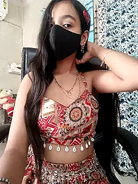 Snapshot of Parinaaz18 chatting on October 11, 3:00 am Parinaaz18 online show from October 11, 3:00 am