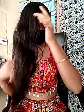 Snapshot of Parinaaz18 chatting on September 9, 2:00 am Parinaaz18 online show from September 9, 2:00 am