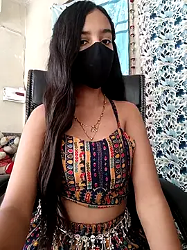 Snapshot of Parinaaz18 chatting on September 13, 3:14 am Parinaaz18 online show from September 13, 3:14 am