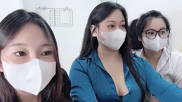 Bamboo Swetie online show from January 9, 4:00 pm