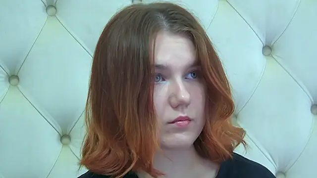 LessySmith online show from March 15, 4:09 pm