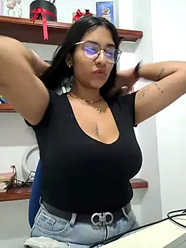 Sofythom1 online show from July 19, 3:20 am