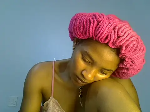 cute-alexis online show from November 17, 11:11 am