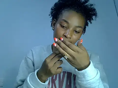 Snapshot of cute-alexis chatting on September 19, 11:20 am cute-alexis online show from September 19, 11:20 am