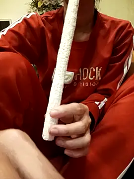 Snapshot of YunLem chatting on November 1, 12:09 pm YunLem online show from November 1, 12:09 pm